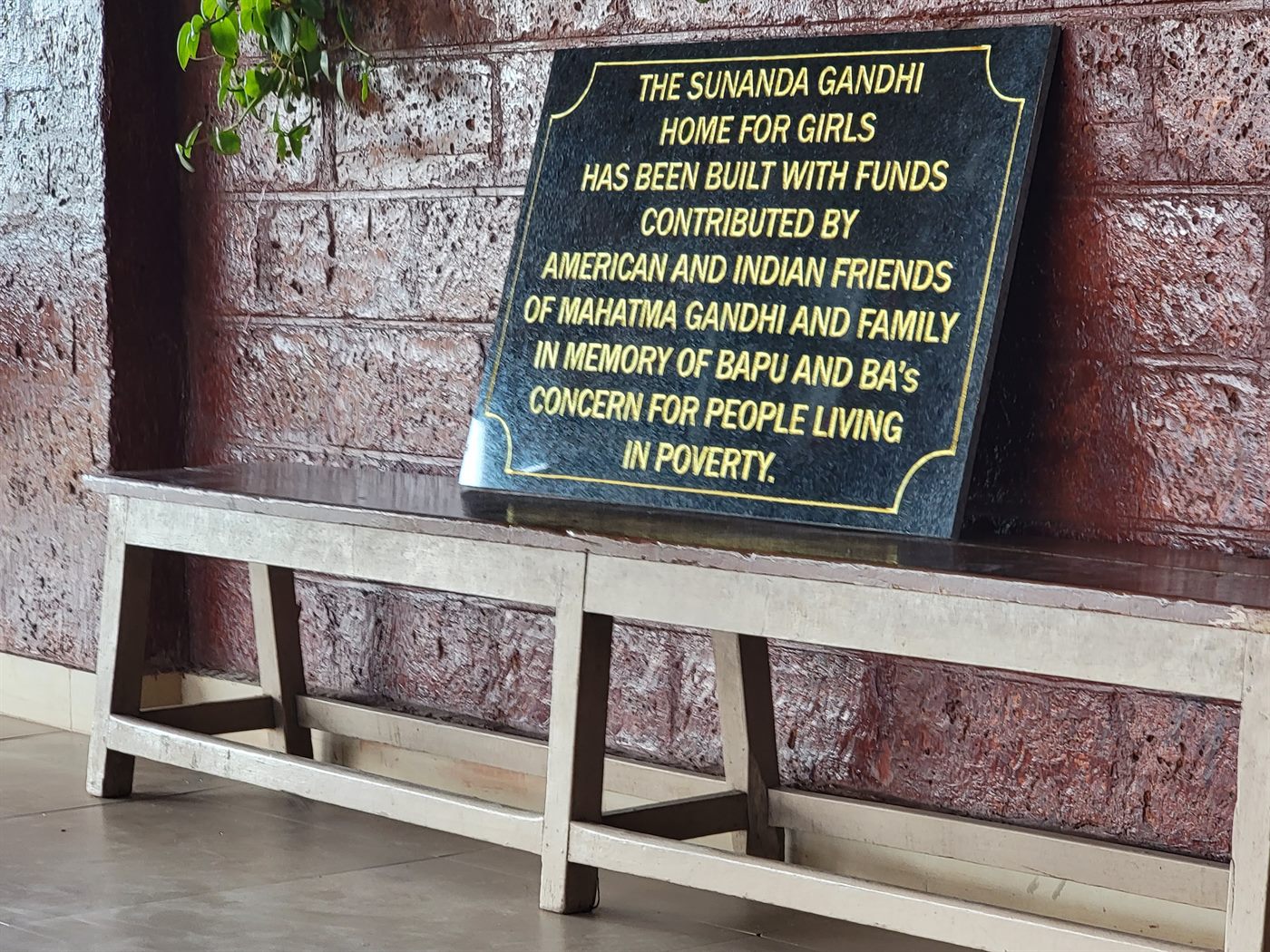 Plaque at the Sunanda Gandhi Home for Girls at Avani, Kolhapur
